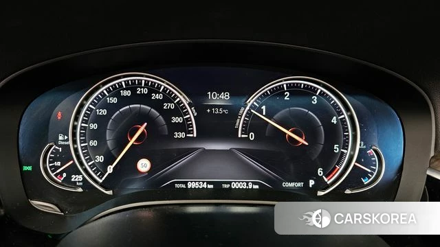 BMW 5 Series (G30) id 3894188 из Кореи 18