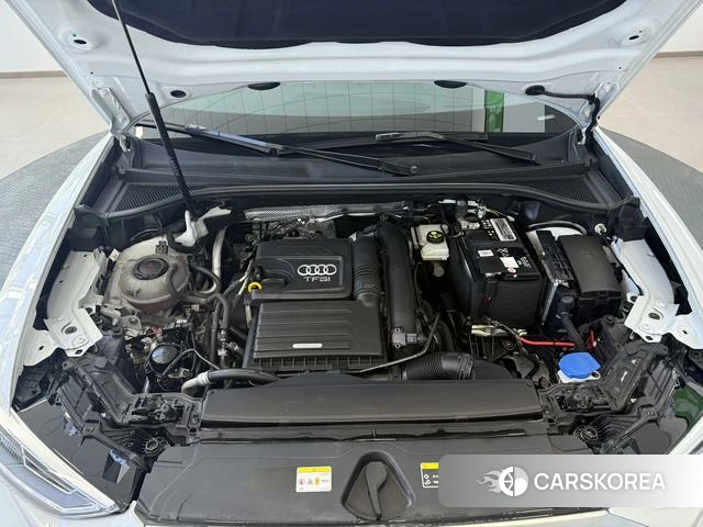 Audi Q3 id 4301745 из Китая 22