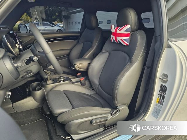 Mini Cooper Electric id 4629224 из Кореи 18