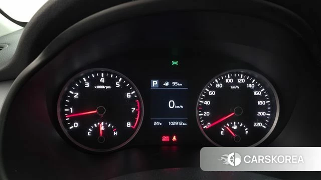 Kia Stonic id 4502727 из Кореи 28