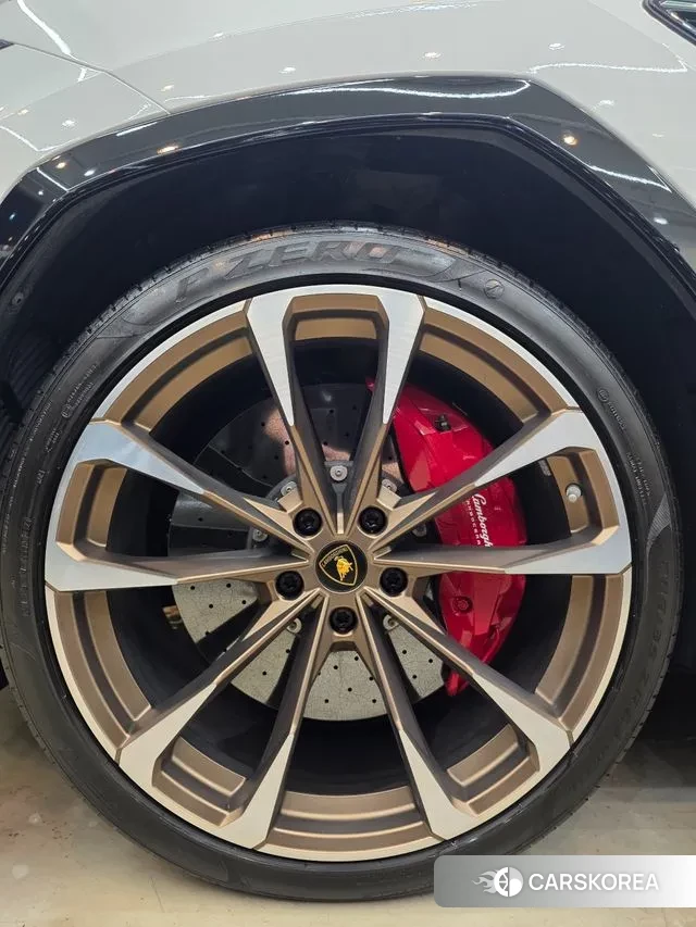 Lamborghini Urus id 3415460 из Кореи 12