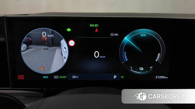Hyundai Grandeur Hybrid (GN7) id 4700787 из Кореи 31