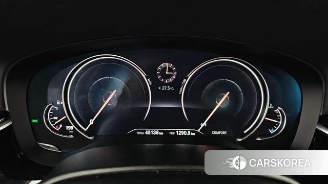BMW 5 Series (G30) id 4610408 из Кореи 32