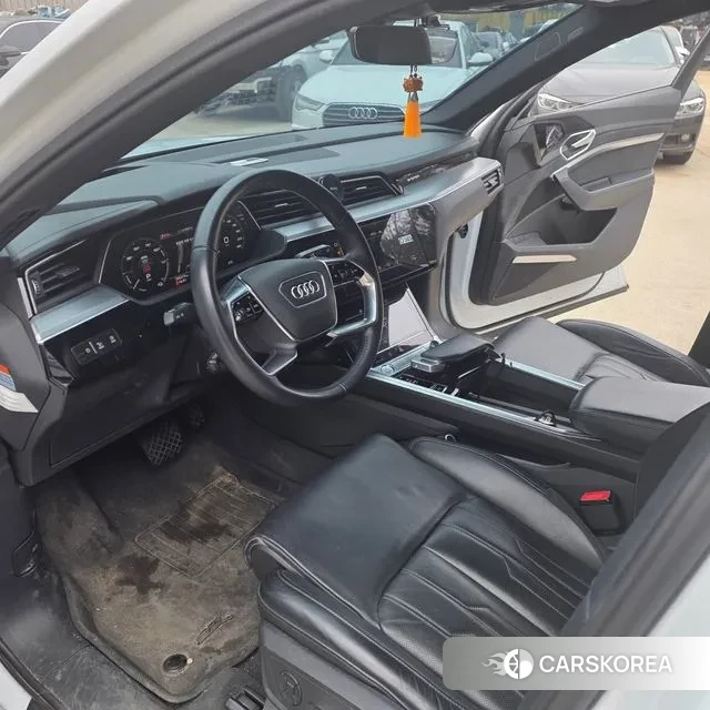 Audi e-Tron id 3694945 из Кореи 17