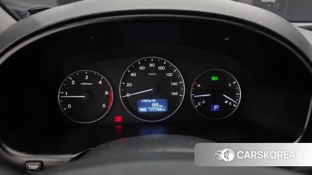 Hyundai The New Grand Starex id 3375118 из Кореи 18