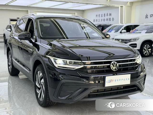 Volkswagen Tiguan L id 3907932 из Китая 10
