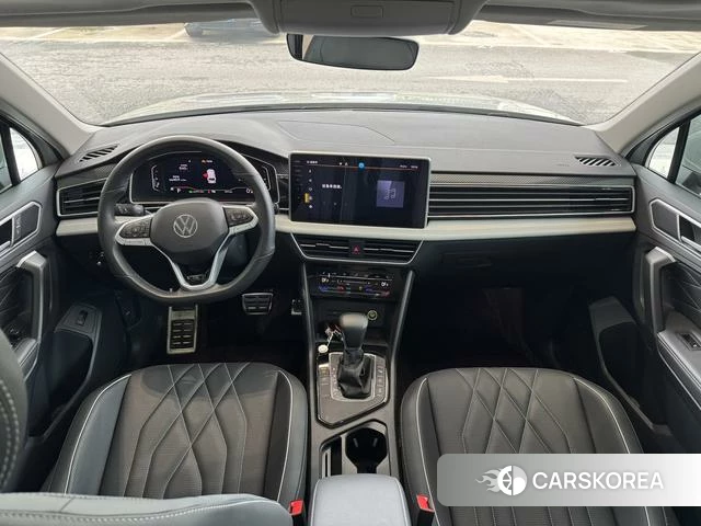 Volkswagen Tiguan L id 4299721 из Китая 9