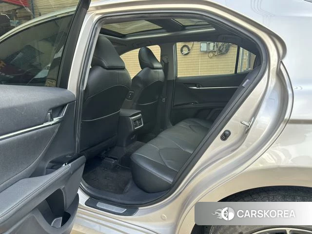 Toyota Camry id 4393420 из Китая 8
