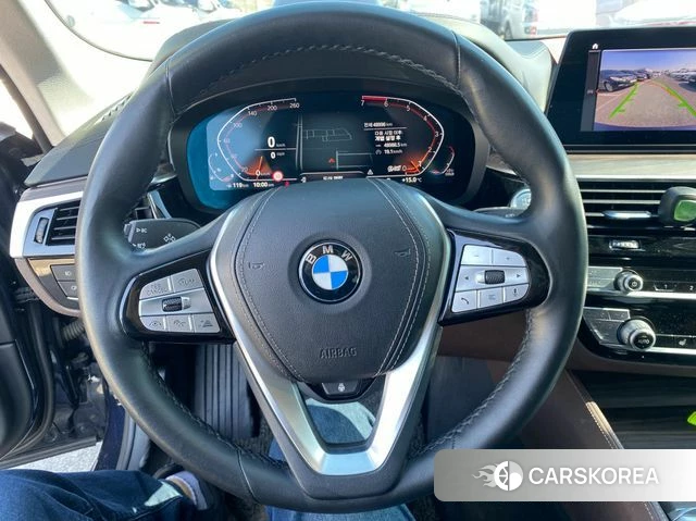 BMW 5 Series (G30) id 3828278 из Кореи 18