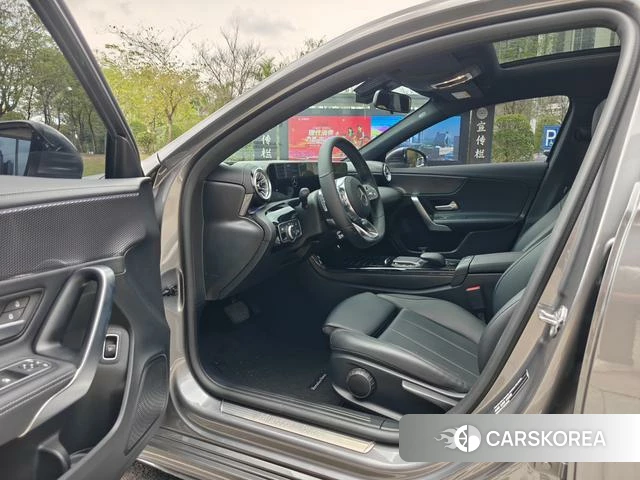 Mercedes-Benz Class A id 3857893 из Китая 16