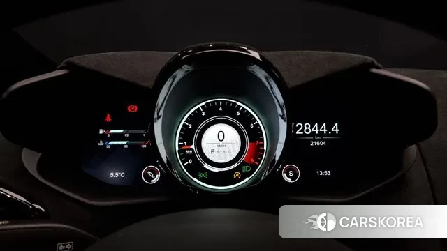 Aston Martin Vantage 2nd Generation id 3499447 из Кореи 18