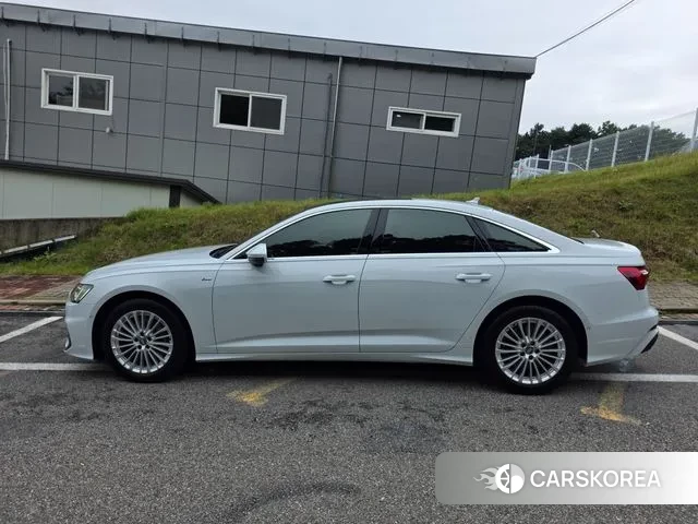 Audi A6 (C8) id 3248318 из Кореи 18