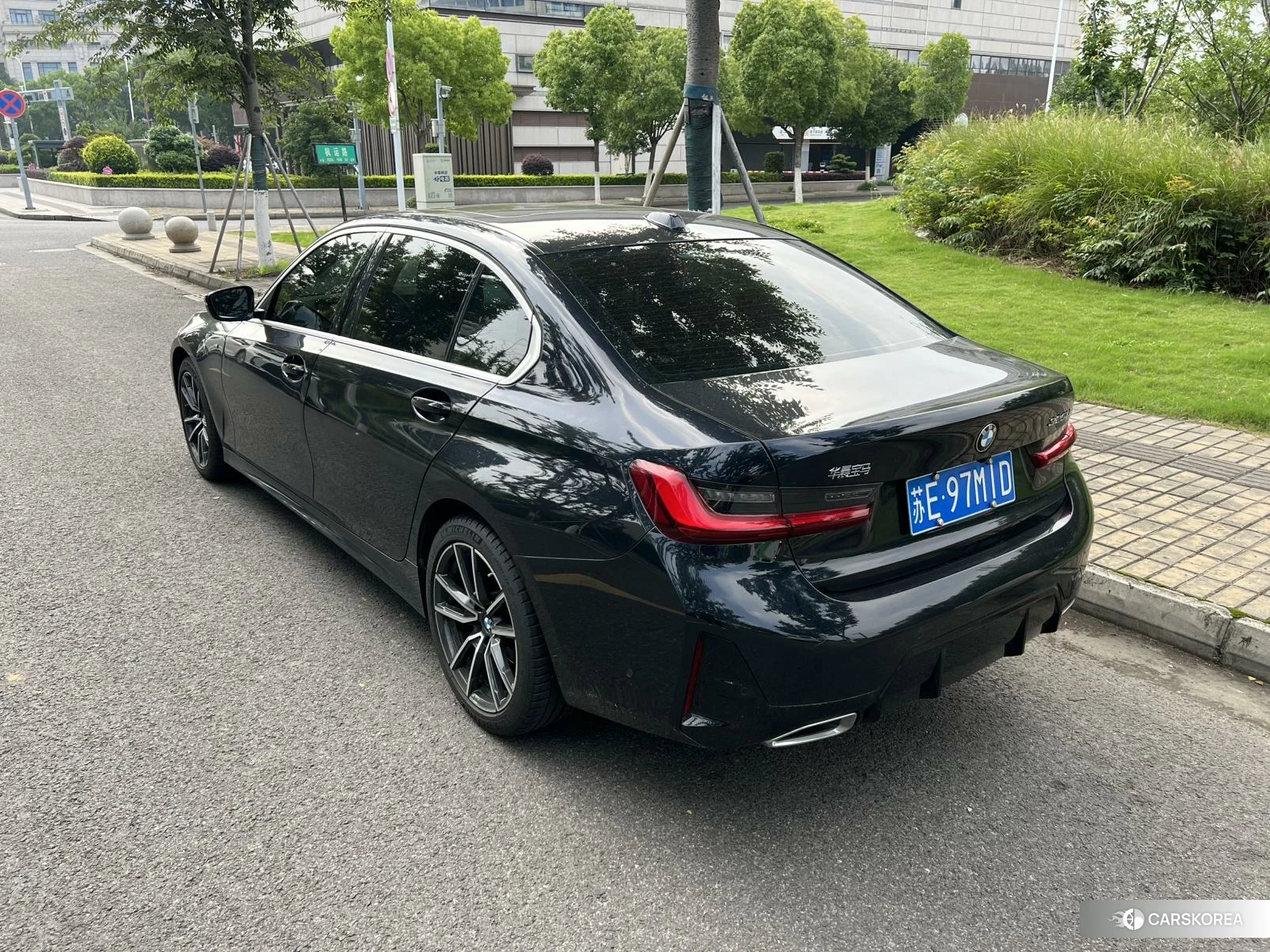 BMW 3 series id 4455236 из Китая 8