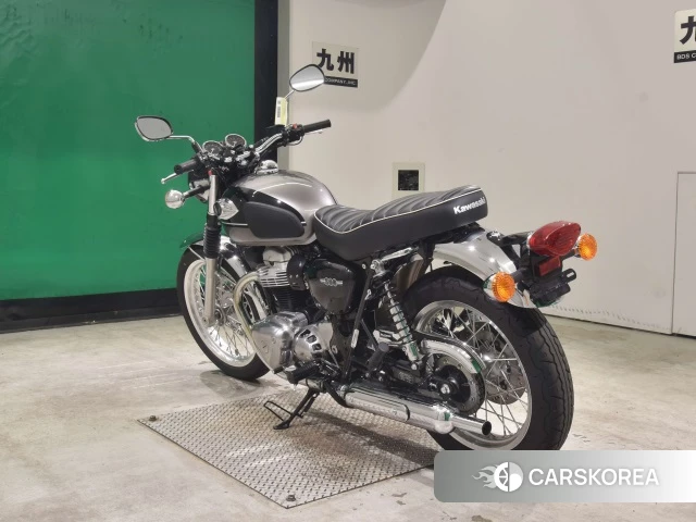 Kawasaki W800 id 4380168 из Японии 8
