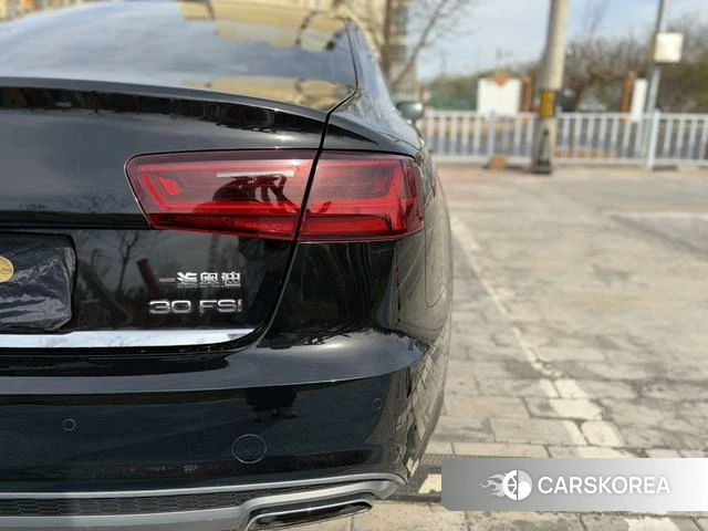 Audi A6L id 4253459 из Китая 26