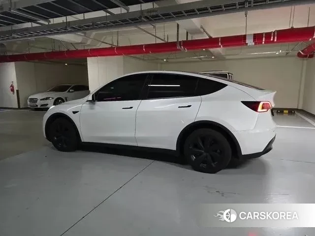 Tesla Model Y id 2900788 из Кореи 18