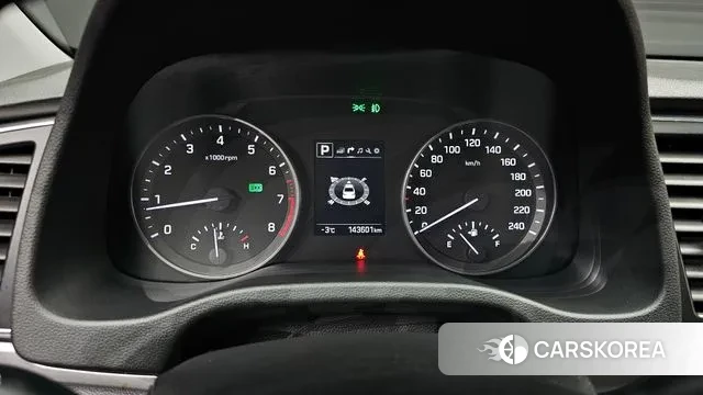 Hyundai Avante AD id 3651786 из Кореи 18