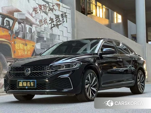 Volkswagen Passat id 4255800 из Китая 14
