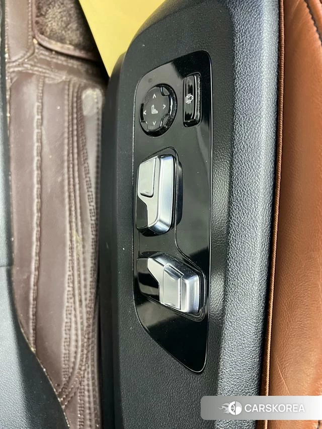 BMW X7 id 4257302 из Китая 22