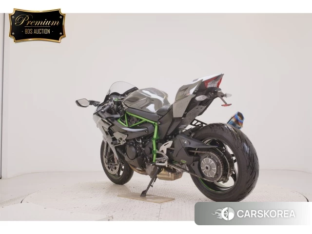 Kawasaki NINJA H2 id 4358589 из Японии 8