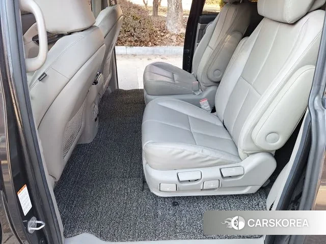 Kia The New Carnival id 3449284 из Кореи 18