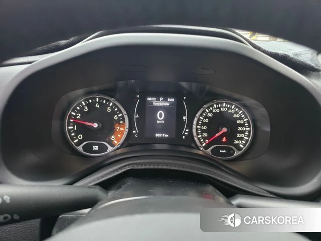 Jeep Renegade id 4513245 из Кореи 18