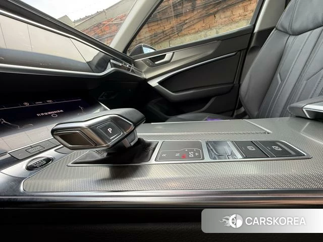 Audi A6L id 4321080 из Китая 16