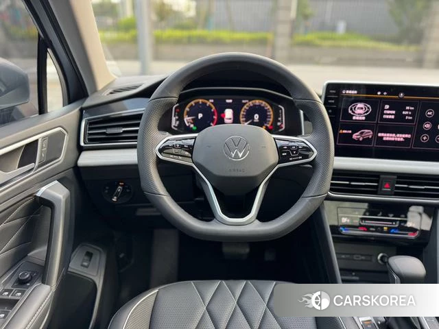 Volkswagen Tiguan L id 4277108 из Китая 8