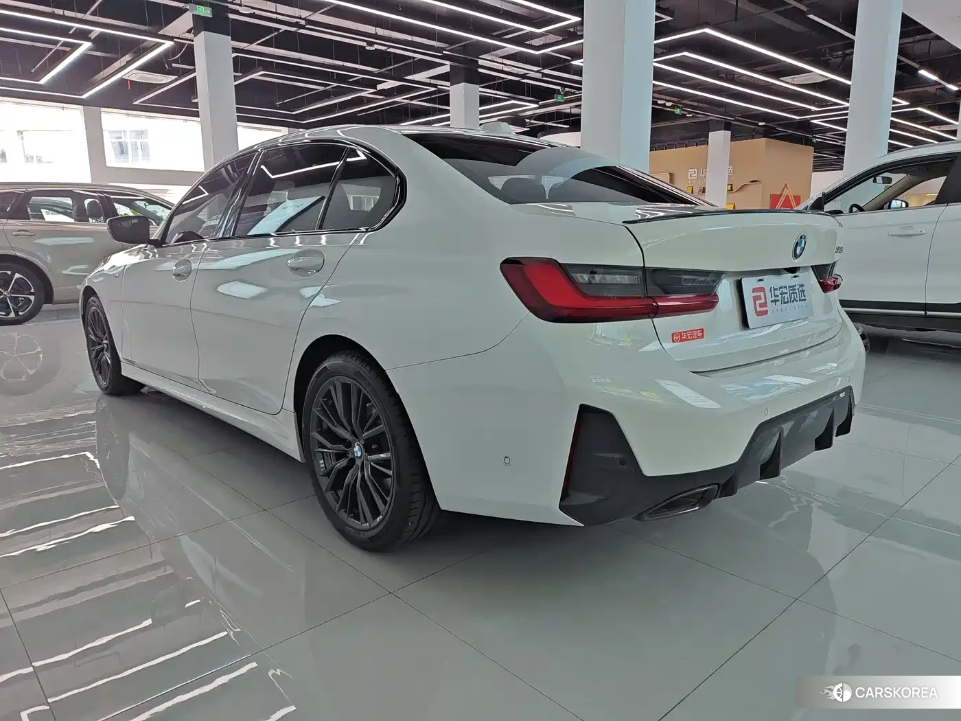 BMW 3 series id 4565162 из Китая 31
