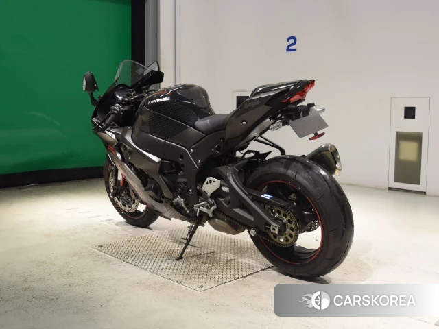 Проданный Kawasaki ZX-10R NINJA ABS id 4365384 из Японии, фото 8