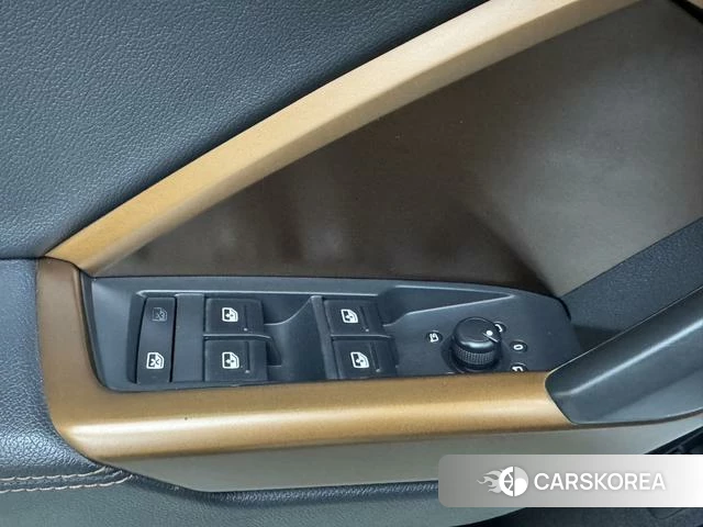 Audi Q3 id 4265941 из Китая 14