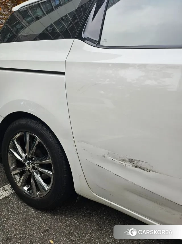 Kia The New Carnival id 3362995 из Кореи 12