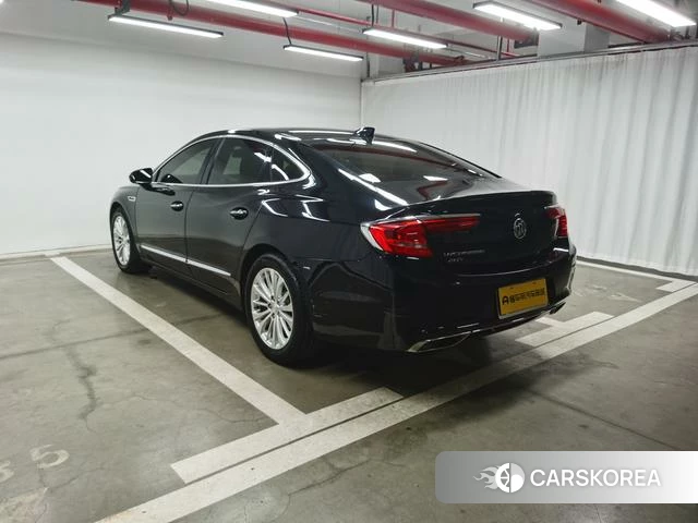 Buick Lacrosse id 4209458 из Китая 18