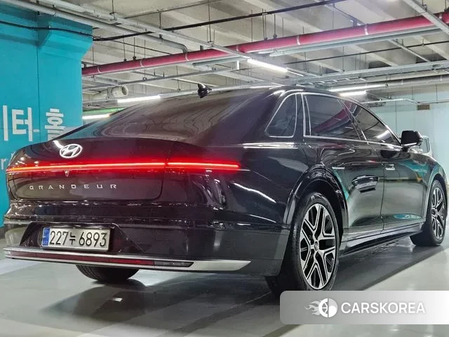 Hyundai Grandeur Hybrid (GN7) id 3606025 из Кореи 18
