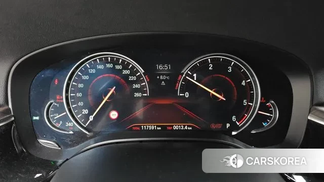 BMW 5 Series (G30) id 3408313 из Кореи 18