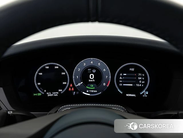 Porsche 911(992) id 4602272 из Кореи 17