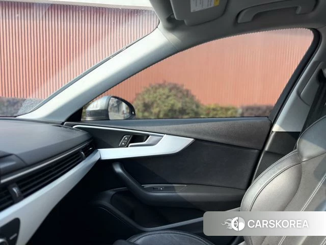 Audi A4L id 4313718 из Китая 24