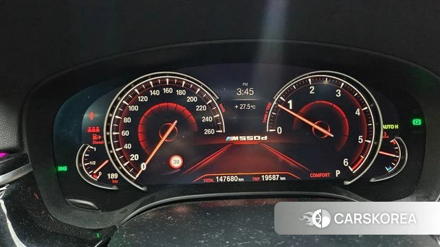BMW 5 Series (G30) id 4397802 из Кореи 18