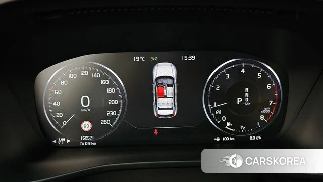 Volvo XC40 id 4180325 из Кореи 18