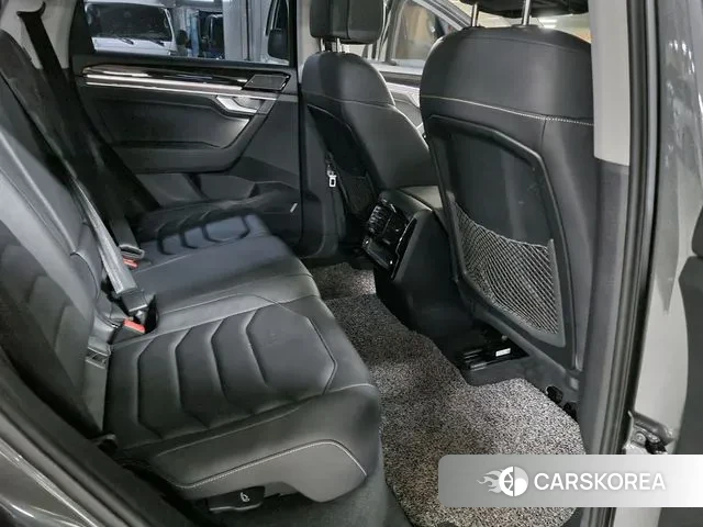 Volkswagen Touareg 3rd generation id 3354130 из Кореи 13