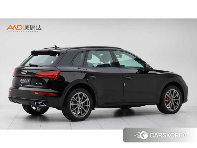 Audi Q5L id 4301082 из Китая 8