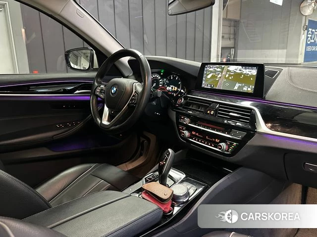 BMW 5 Series (G30) id 4233086 из Кореи 18