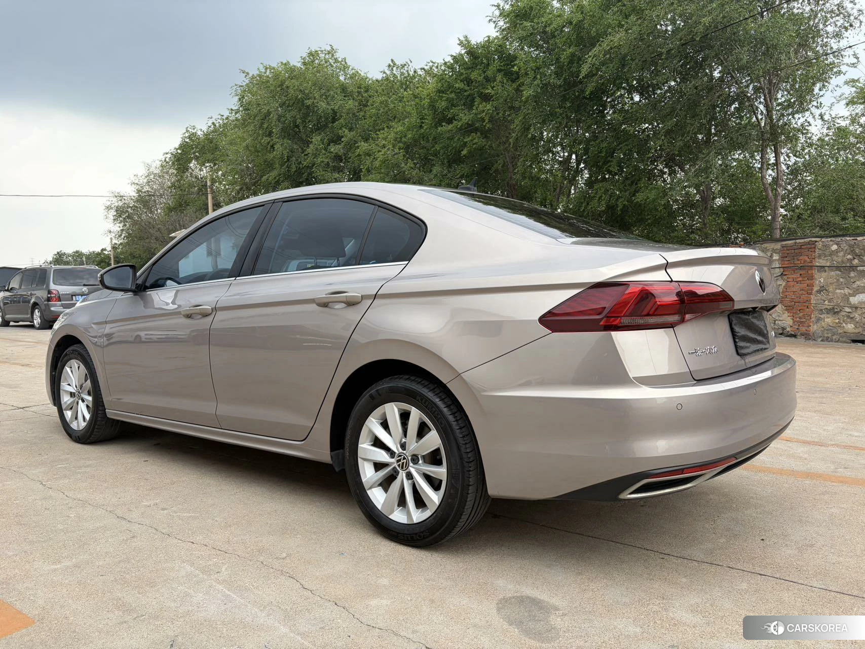 Volkswagen Bora id 4504853 из Китая 10
