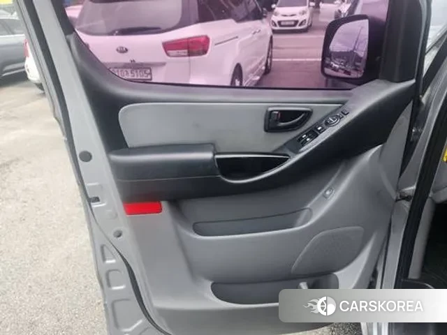 Hyundai The New Grand Starex id 3230786 из Кореи 15