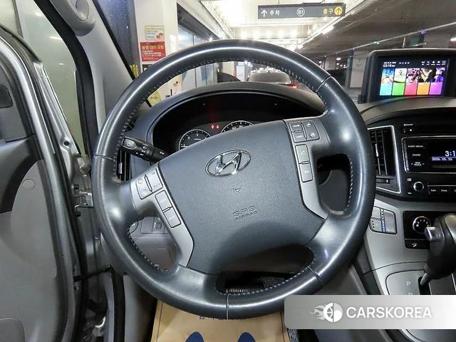 Hyundai The New Grand Starex id 4403625 из Кореи 16