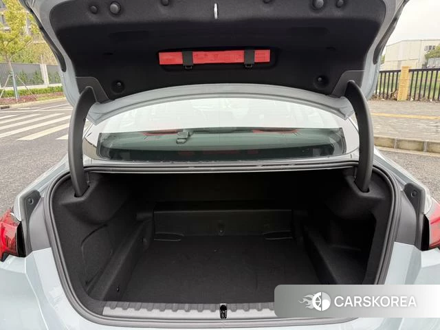 BMW 2 series id 4259171 из Китая 24