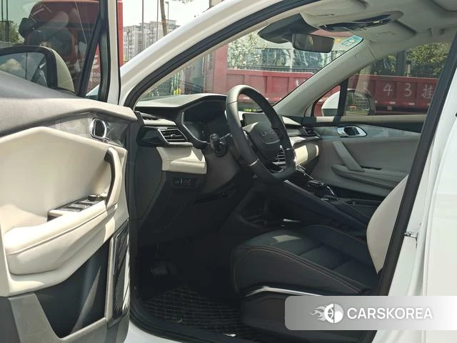 Lynk 06 EM-P id 4217537 из Китая 29