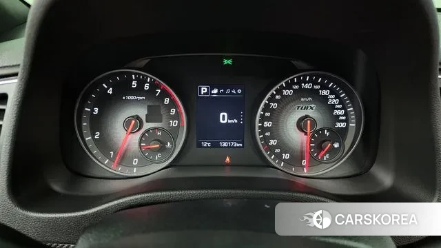 Hyundai Avante AD id 3703999 из Кореи 18