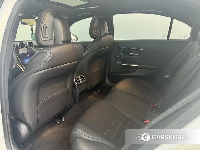 Mercedes-Benz Class C id 4299873 из Китая 16