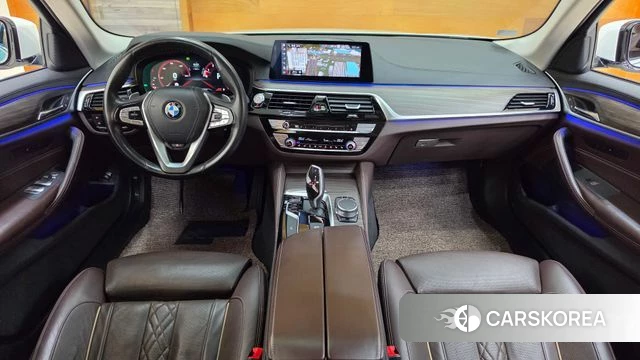 BMW 5 Series (G30) id 4595454 из Кореи 18